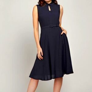 Modcloth × Collectif adalaide plain swing size 6